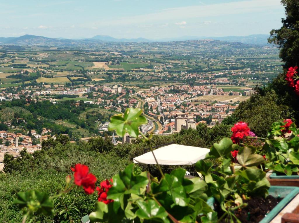 Residenza D'Epoca Eremo Delle Grazie Hotel Monteluco Buitenkant foto